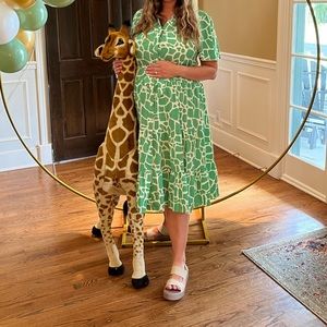 Giraffe maternity dress XL